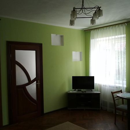 Like A Local Apartment Lviv Eksteriør billede